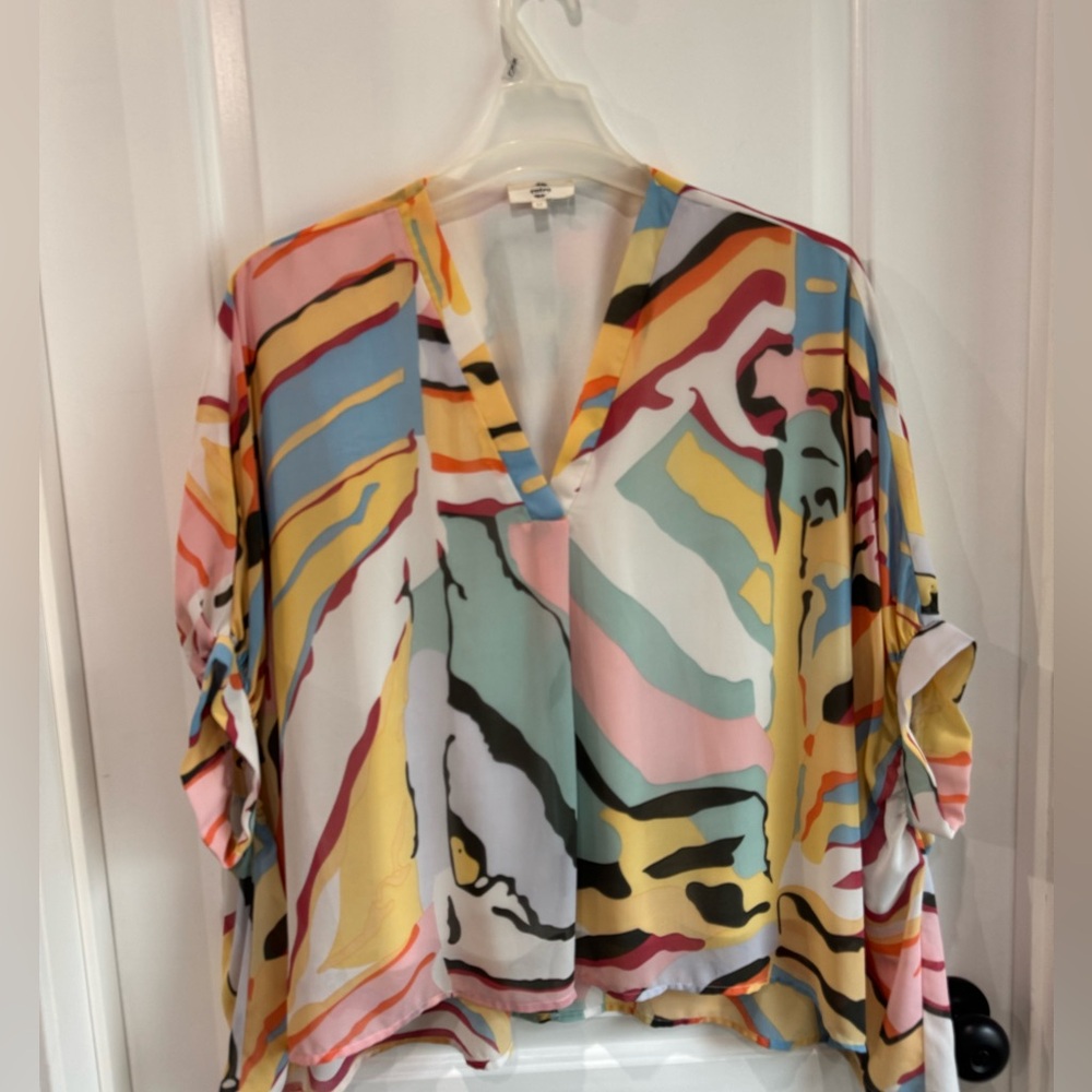 entro Multicolor Abstract Print V-Neck Blouse - Pastel Pink, Yellow, Blue